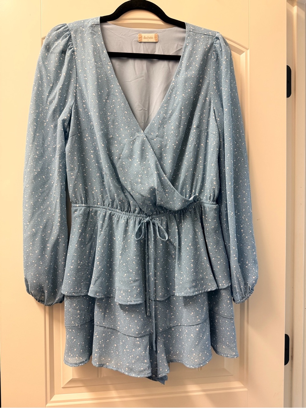 Altar'd State Light Blue Speckled white Romper dress long sleeve v neck large